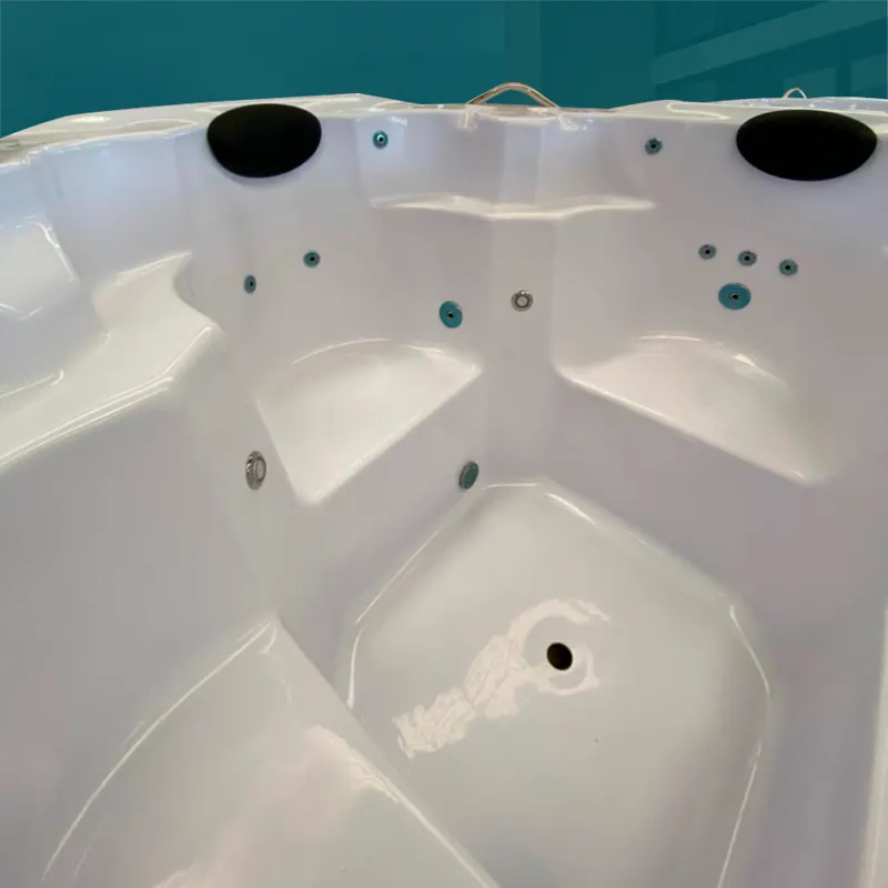 Spa Redondo Sensação Gold COMPLETO com hidro