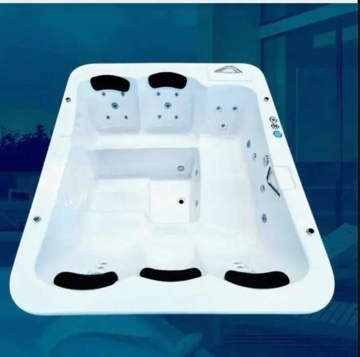 Spa Retangular Rio de Janeiro COMPLETO com Hidro em Acrílico